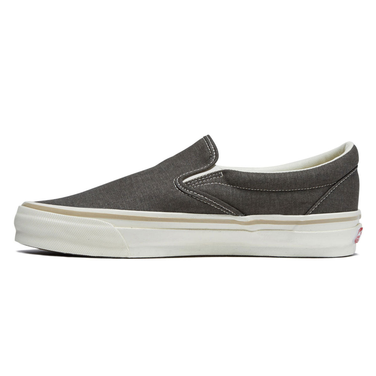 Vans Slip-On Reissue 98 MTE Shoes - Salt Wash Bungee Cord image 2