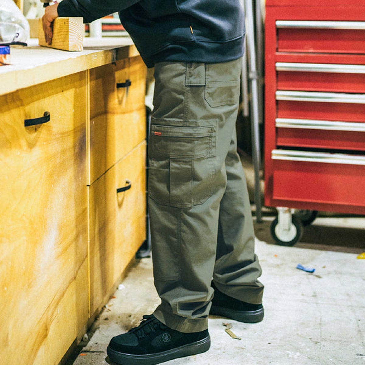 Volcom Gage Work Pants - Squadron Green image 3