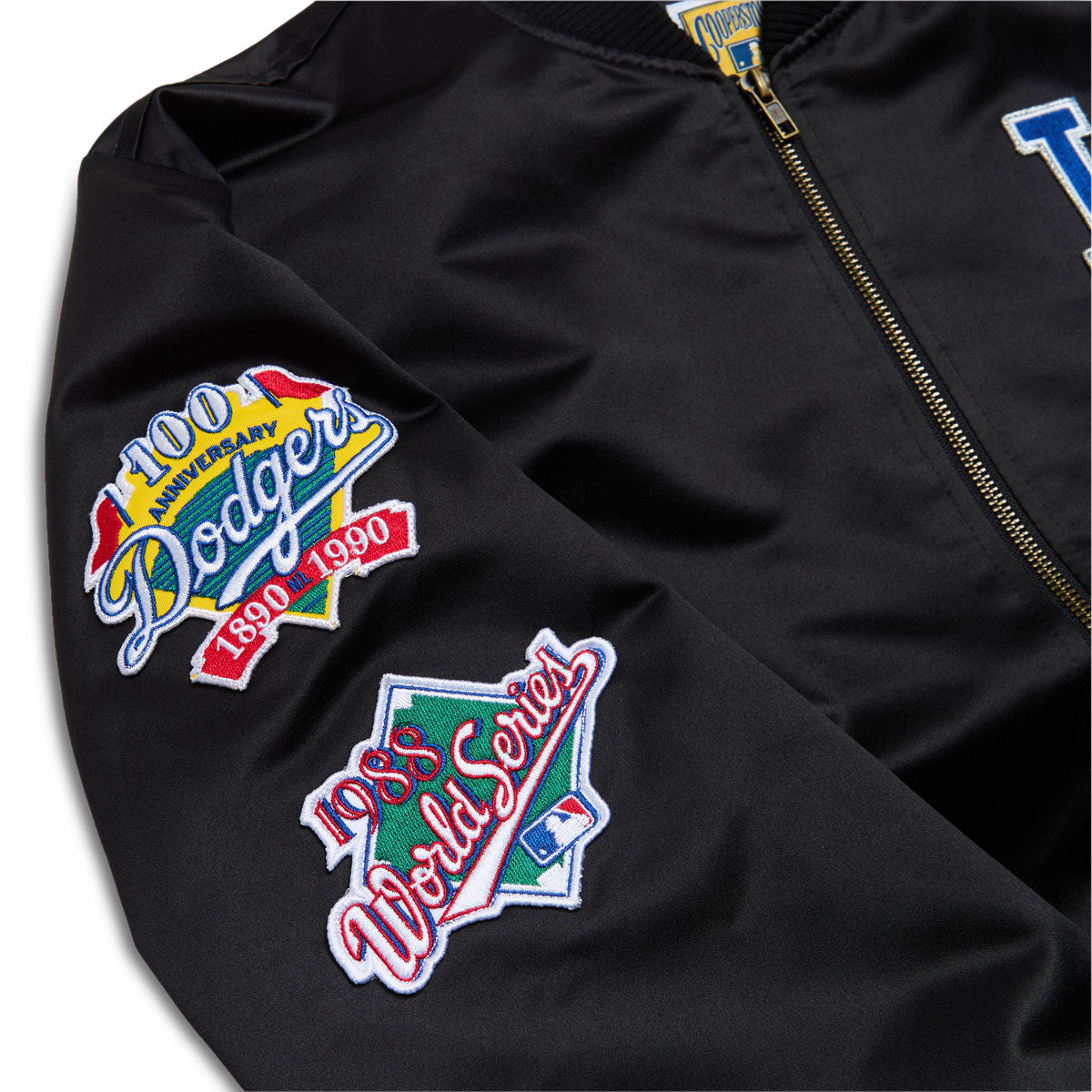 Mitchell & Ness x MLB Dodgers Vintage Logo Satin Bomber Jacket - Black/Blue image 4