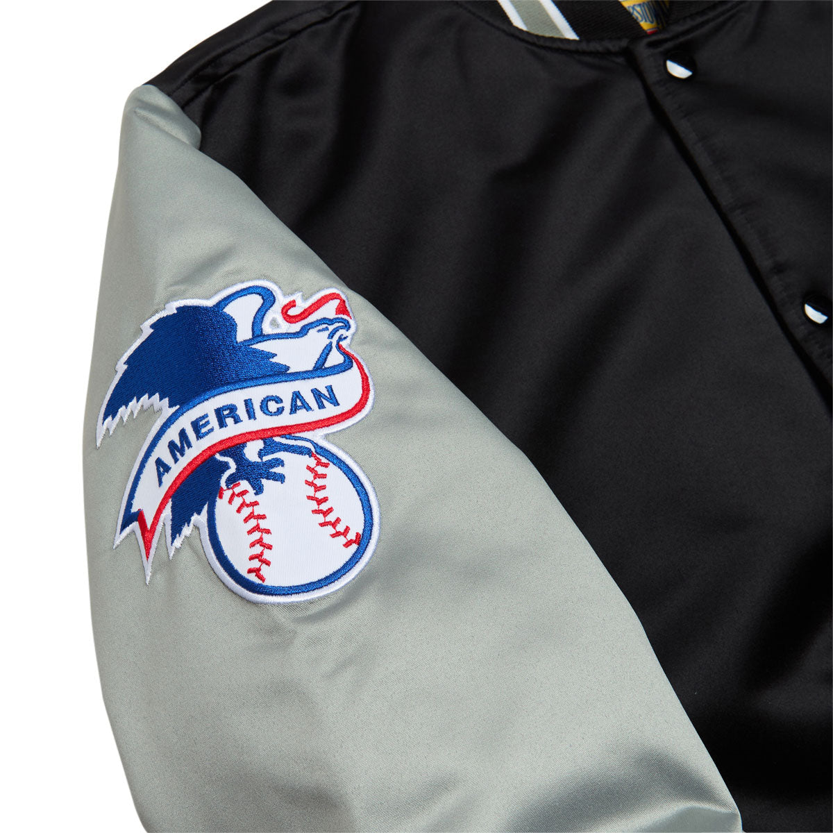 Mitchell & Ness x MLB Primetime White Sox Vintage Logo Satin Jacket - Black image 4