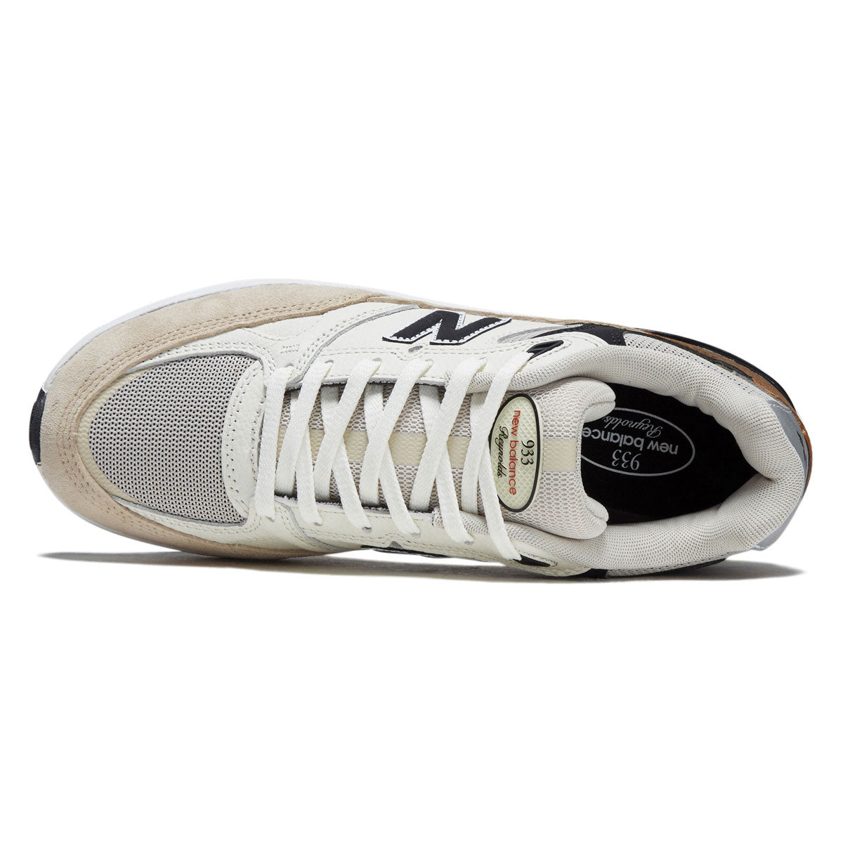 New Balance Andrew Reynolds 933 Shoes - Sea Salt/Brown image 3