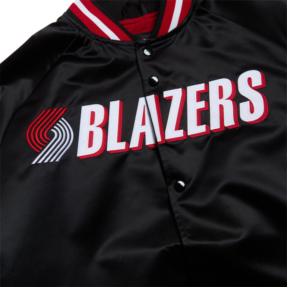 Mitchell & Ness x NBA Trail Blazers Satin Jacket - Black image 4