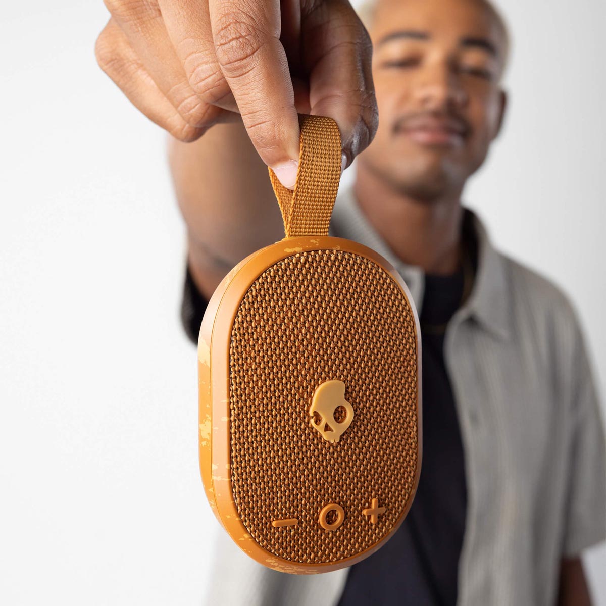 Skullcandy Ounce+ Wireless Travel Speaker - Washed Tan image 4