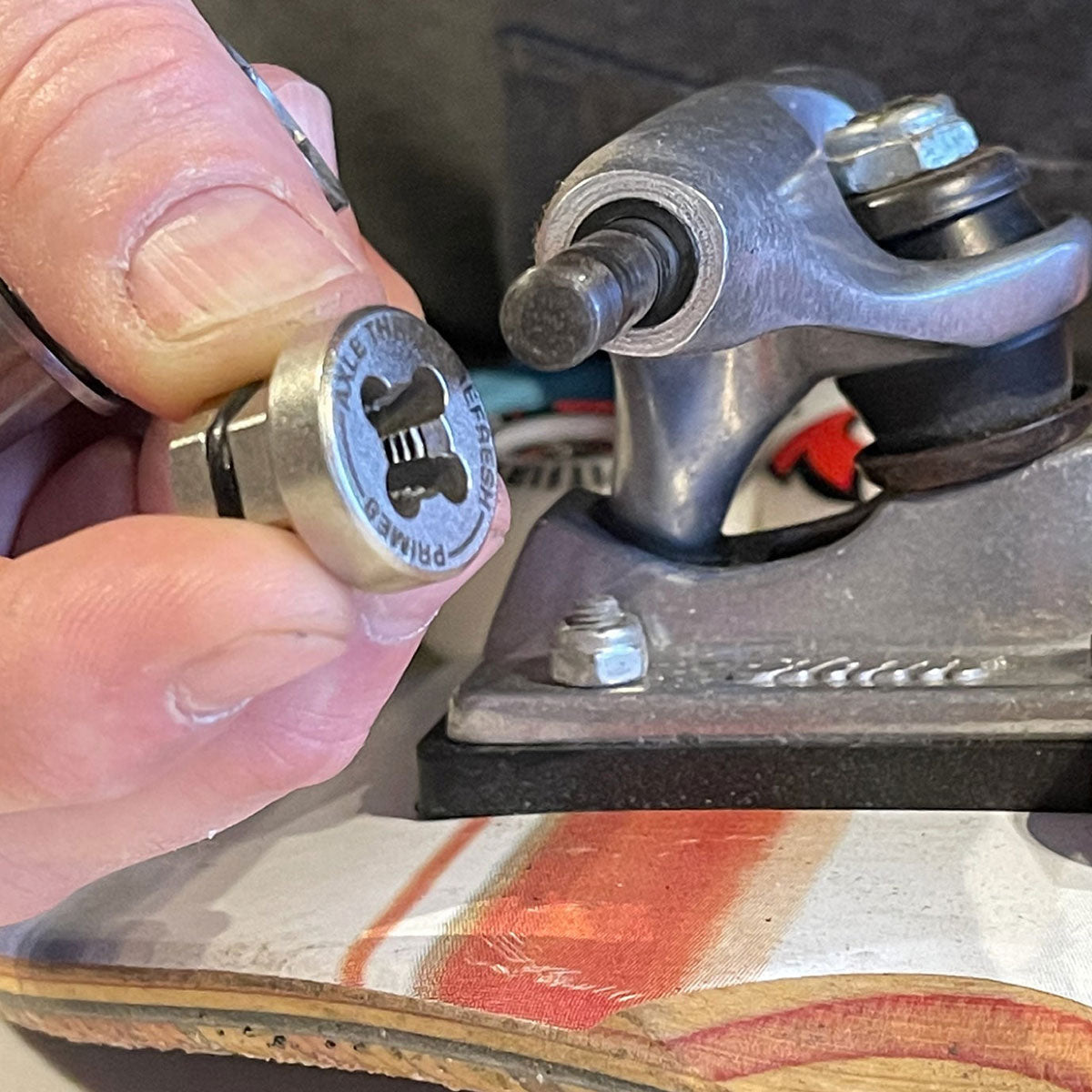 PRIME8 Axle Thread Refresh - Polished image 4