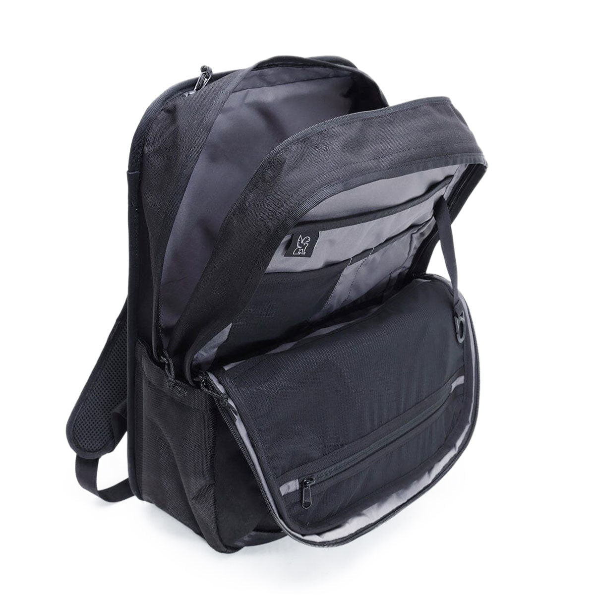 Chrome Hawes 26l Backpack - Black image 3