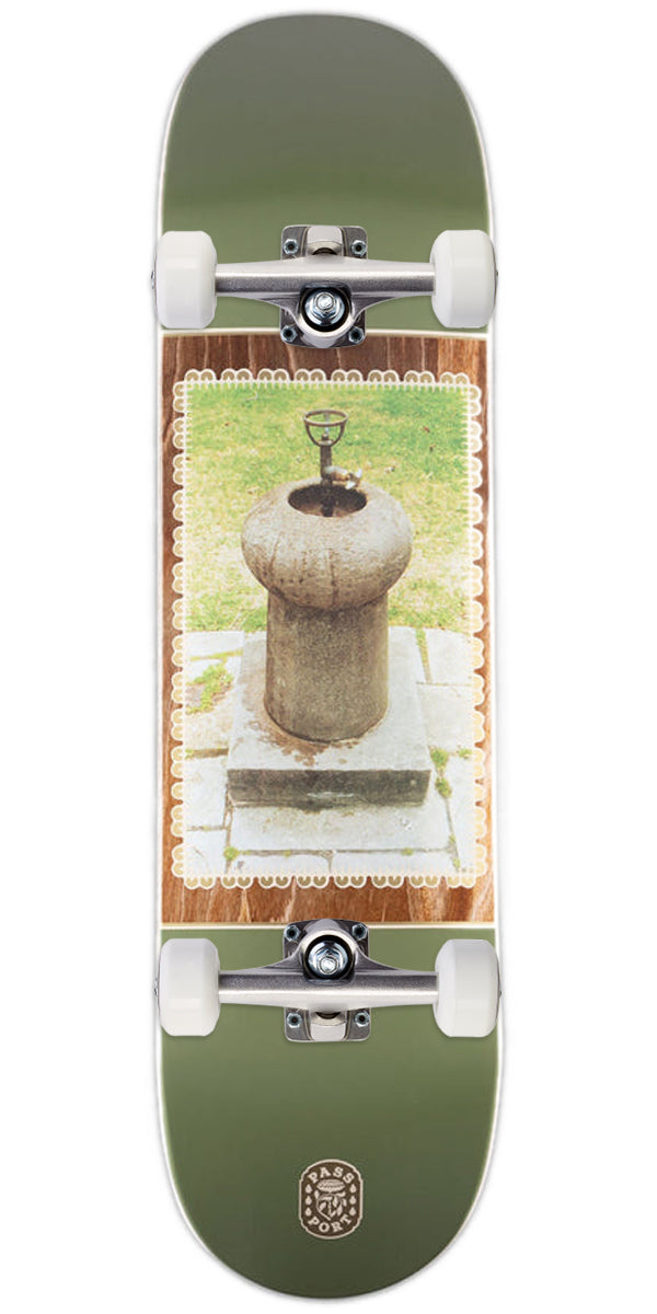 Passport Bubbler Skateboard Complete - Botanic - 8.25