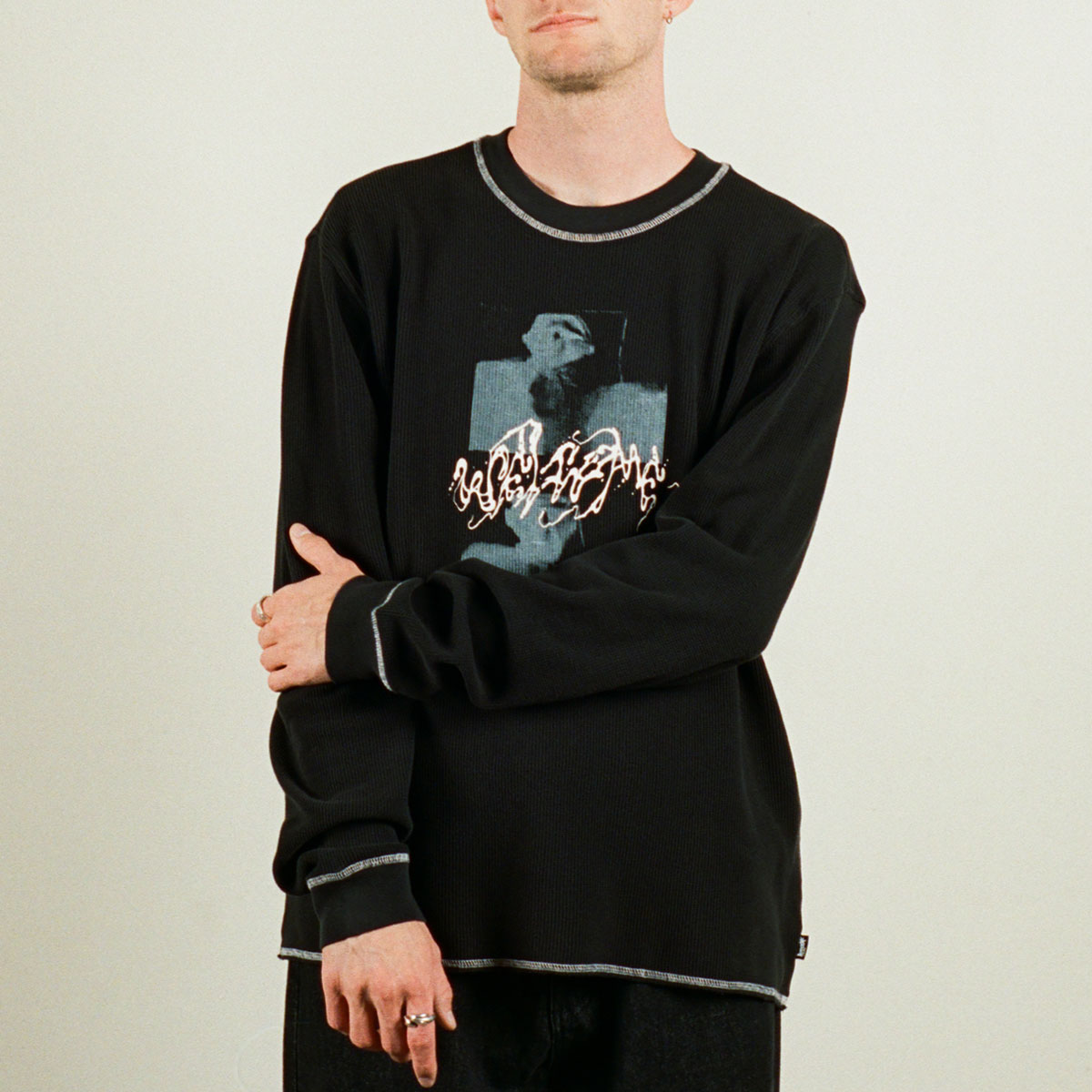 Welcome Scan Contrast Stitch Thermal Shirt - Black image 5